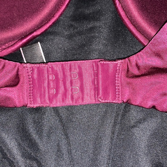 Victoria’s Secret bra very sexy - Picture 4 of 5